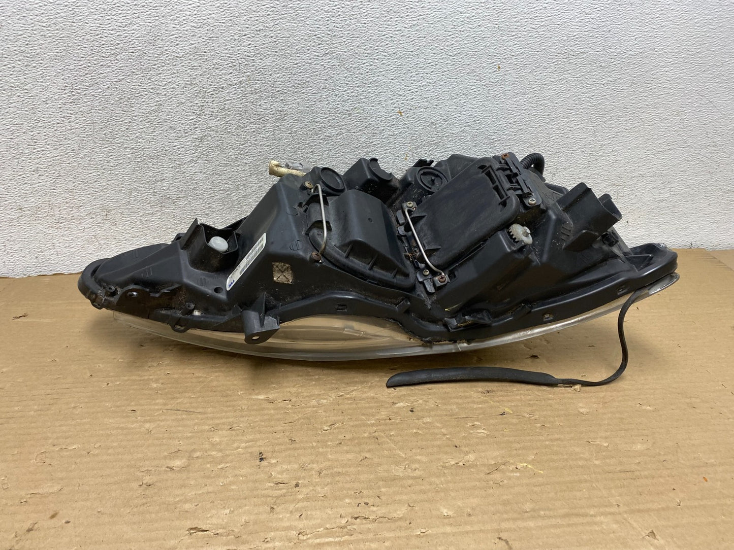 2006 to 2010 Lexus IS250 IS350 Left Driver LH Side Headlight Halogen AG8235 DW6