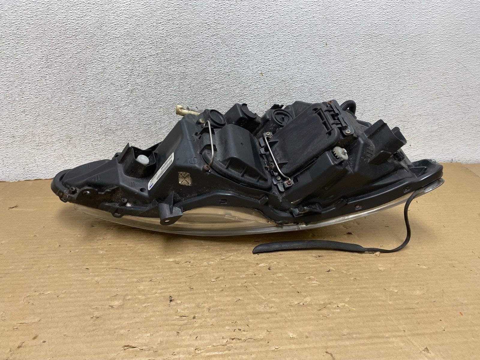 2006 to 2010 Lexus IS250 IS350 Left Driver LH Side Headlight Halogen AG8235 DW6