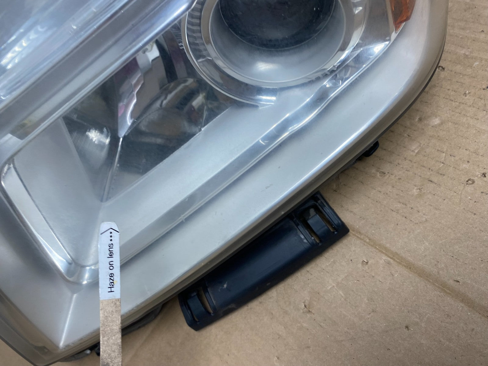 2010 to 2015 GMC Terrain Halogen Left Driver Lh Side Headlight AB8116 DW4