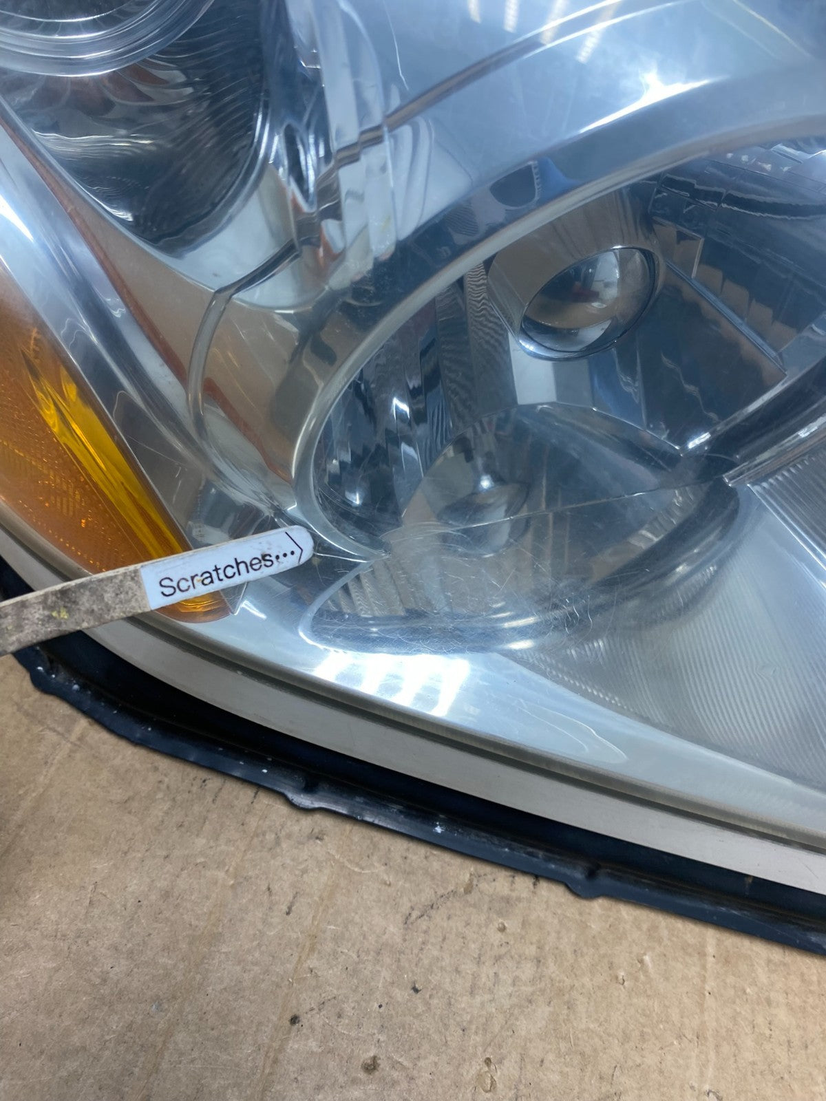 2003 2004 2005 Honda Pilot Right Passenger RH Side Halogen Headlight AD6030 DW3
