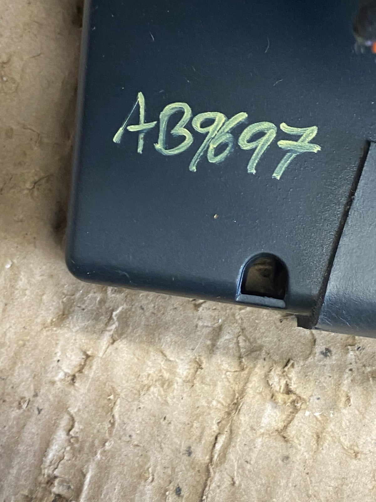 2005 2007 Chrysler 300 Magnum Heater A/C Climate Control  Trim Bezel AB9697 DG6
