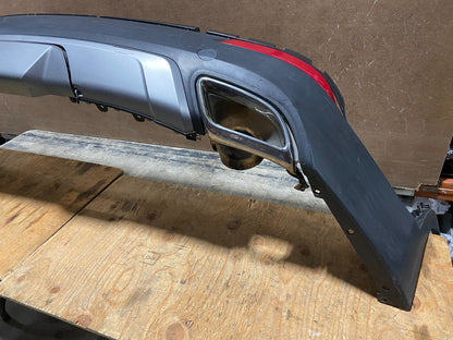 2013 to 2016 Hyundai Santa Fe XL Bumper Cover wo/ Park Sensor Y6360 PS3