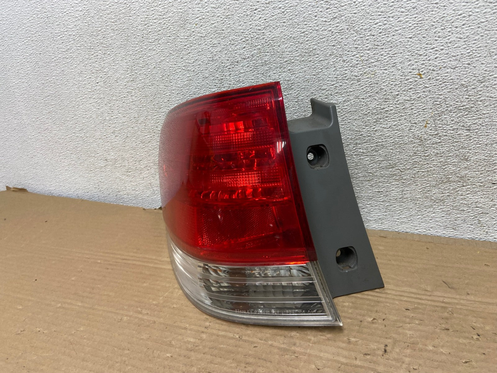 2008 2009 2010 Honda Odyssey Left Driver LH Side Tail Light AG9130 LK2