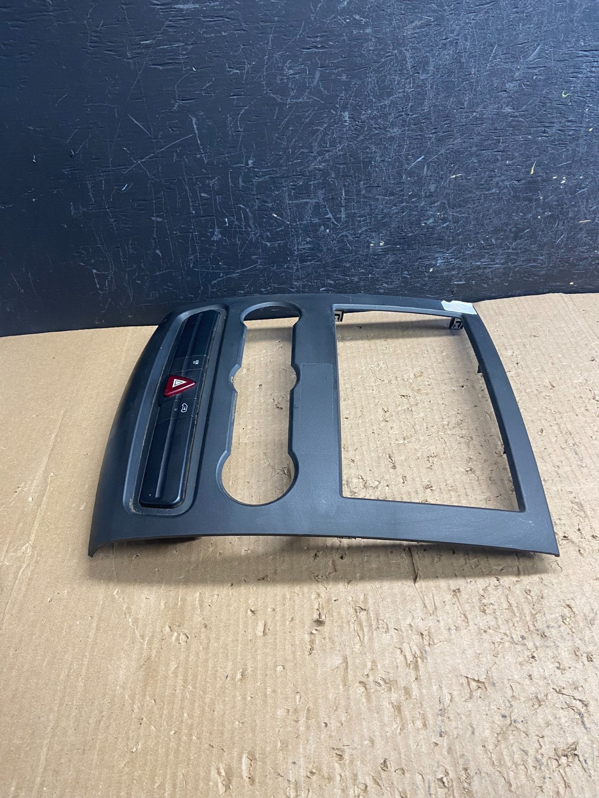 2007-2018 Mercedes Dodge Sprinter Center Console Radio Panel AF1531 DG2