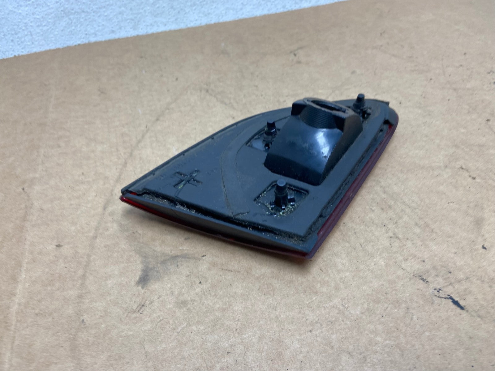 1995 - 1999 Chevrolet Cavalier Right Passenger RH Inner Tail Light AE3126 LK4