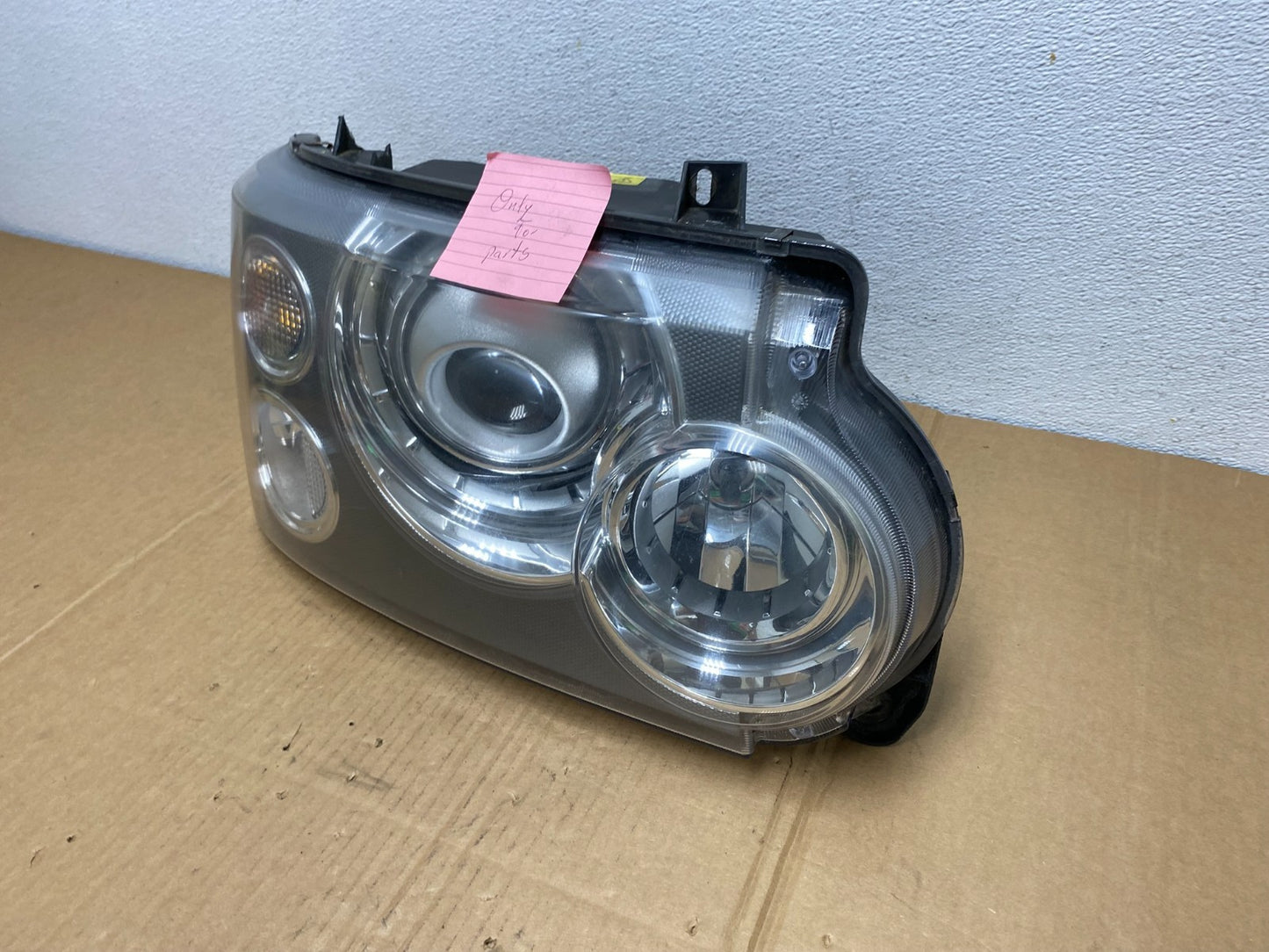 2006-2009 Land Rover Range Rover Right Passenger Xenon AFS Headlight AC7520 DW1