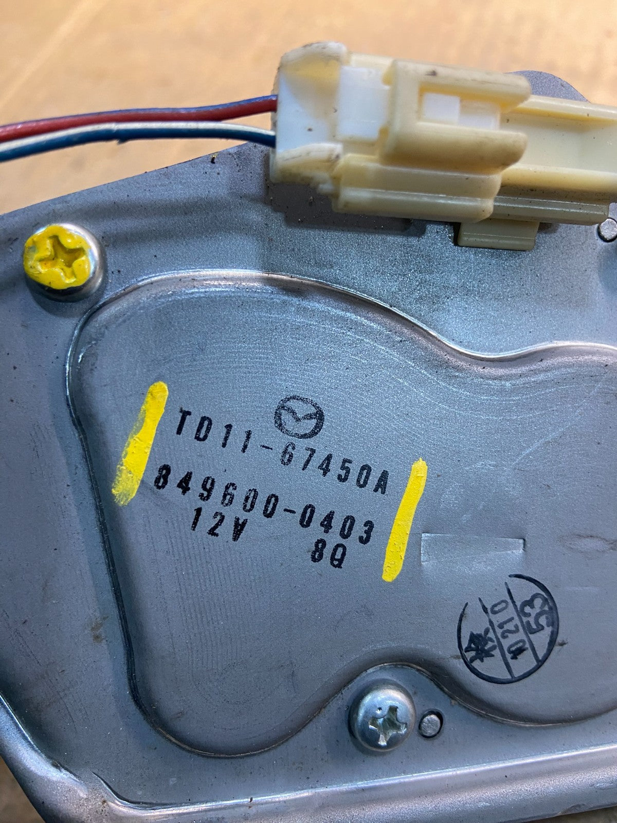 2007 to 2015 Mazda CX-9 CX9 Windshield Rear Wiper Motor Y4162 DG5
