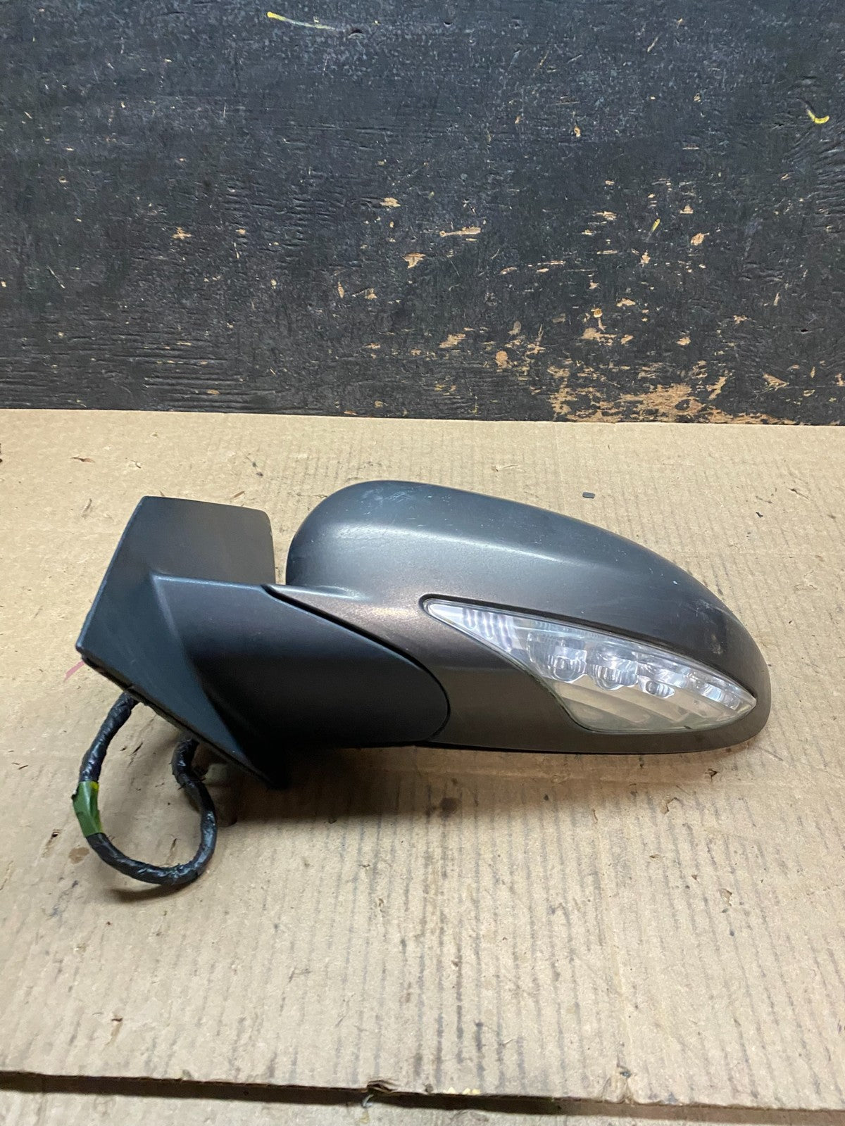 2008-2012 Buick Enclave Left Driver Heat Door Turn Sg Mirror OEM X9658  DG3