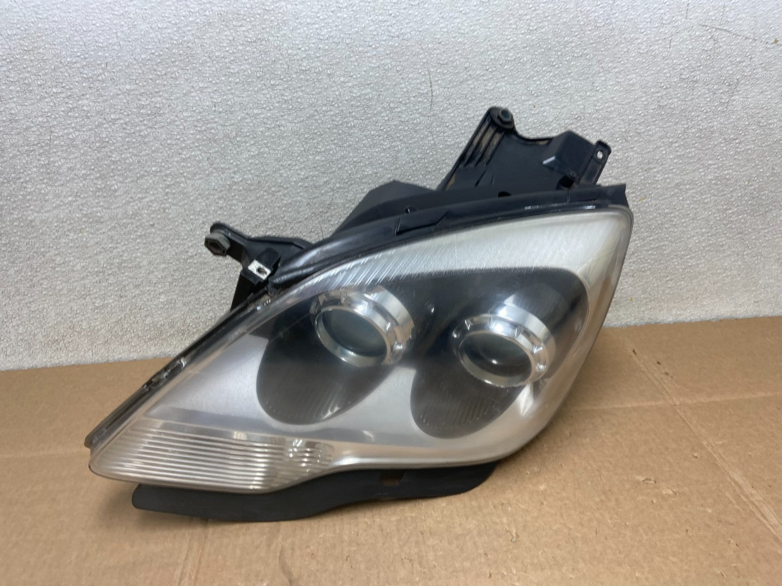 2007 to 2012 Gmc Acadia Halogen Headlight Left Driver LH Side Oem Y8540 DG0