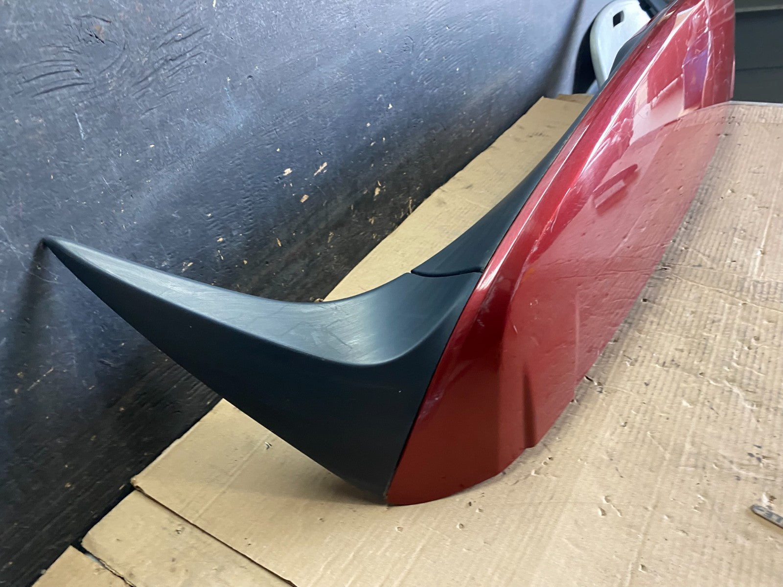2013 to 2020 Nissan Pathfinder Rear Spoiler Wing Oem  R2199 DG2