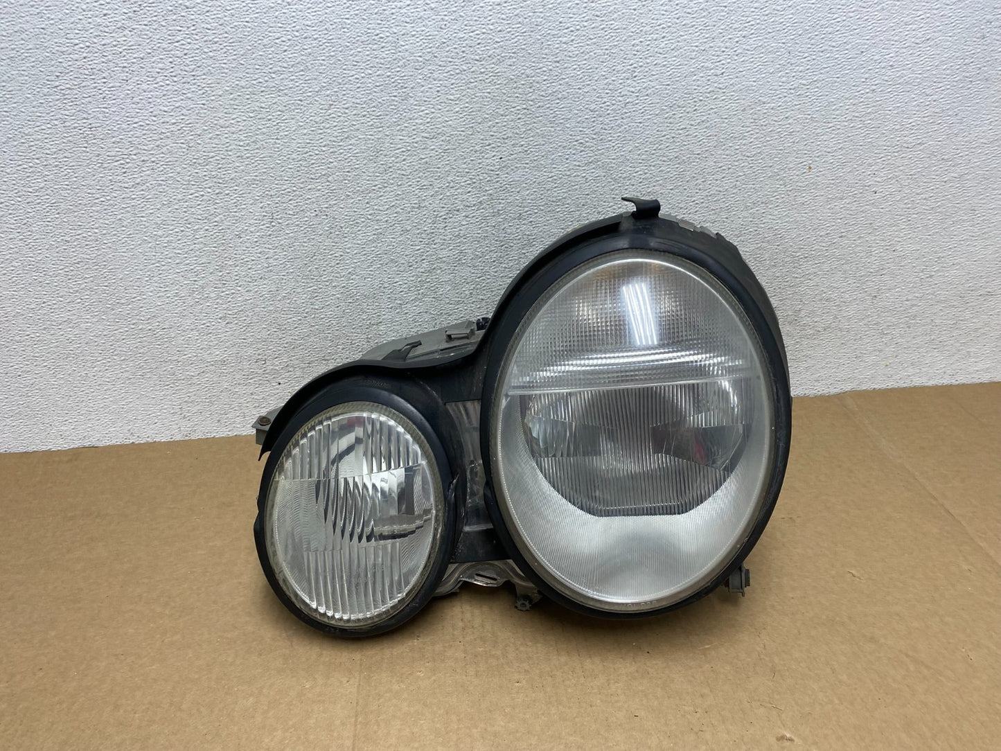 2000-2002 Mercedes E E320 E430 Left Driver LH Xenon HID Headlight AF9492 DW0