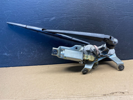 2005 to 2009 Subaru Legacy Outback Rear Windshield Wiper Motor AC44690