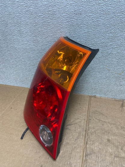 2004 2005 2006 Chrysler Pacifica Left Driver LH Tail Light Oem AA1495 PS1