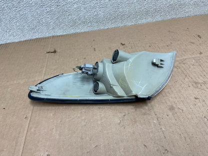 1999-2001 Toyota Solara Right Passenger RH Front Turn Park Signal Y2631 DW5