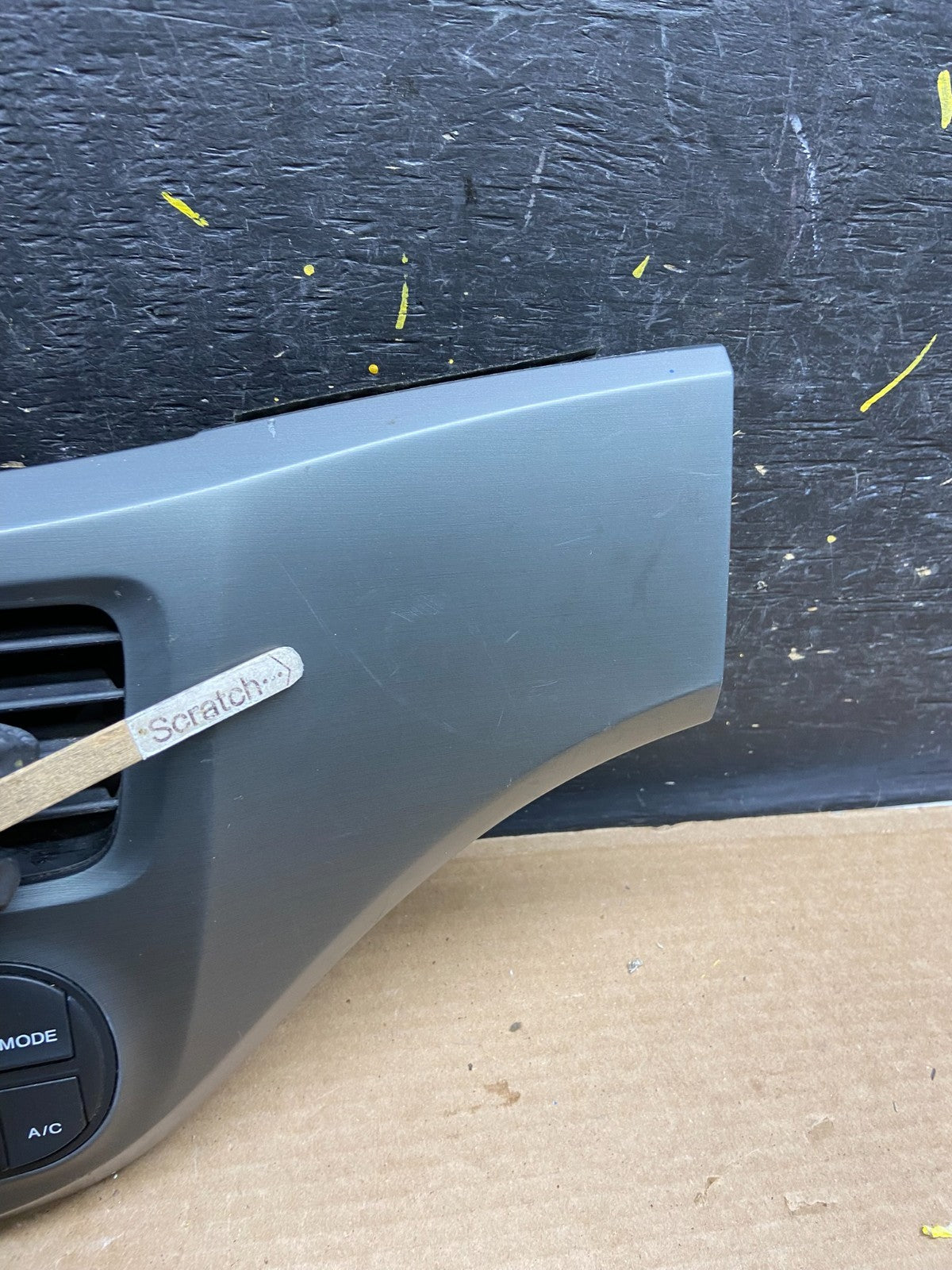 2005 to 2010 Honda Odyssey  Radio Climate Control Dash Trim Bezel w3223 DG3