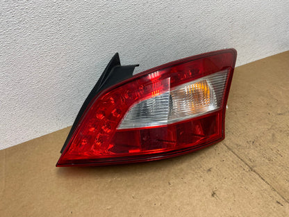 2009 2010 2011 Nissan Maxima Right Passenger RH Side Tail light OEM AC3609 LK2