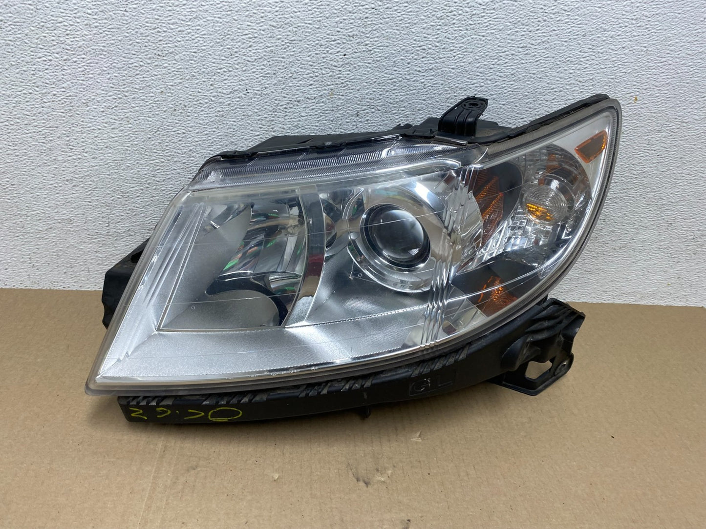 2008 - 2014 Subaru Tribeca Left Driver LH Side Halogen Headlight AE6906 DW0
