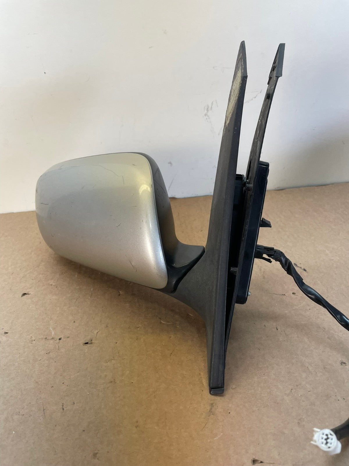 2004 to 2009 Toyota Prius Right Passenger RH Side View Door Mirror AH0258 LK1
