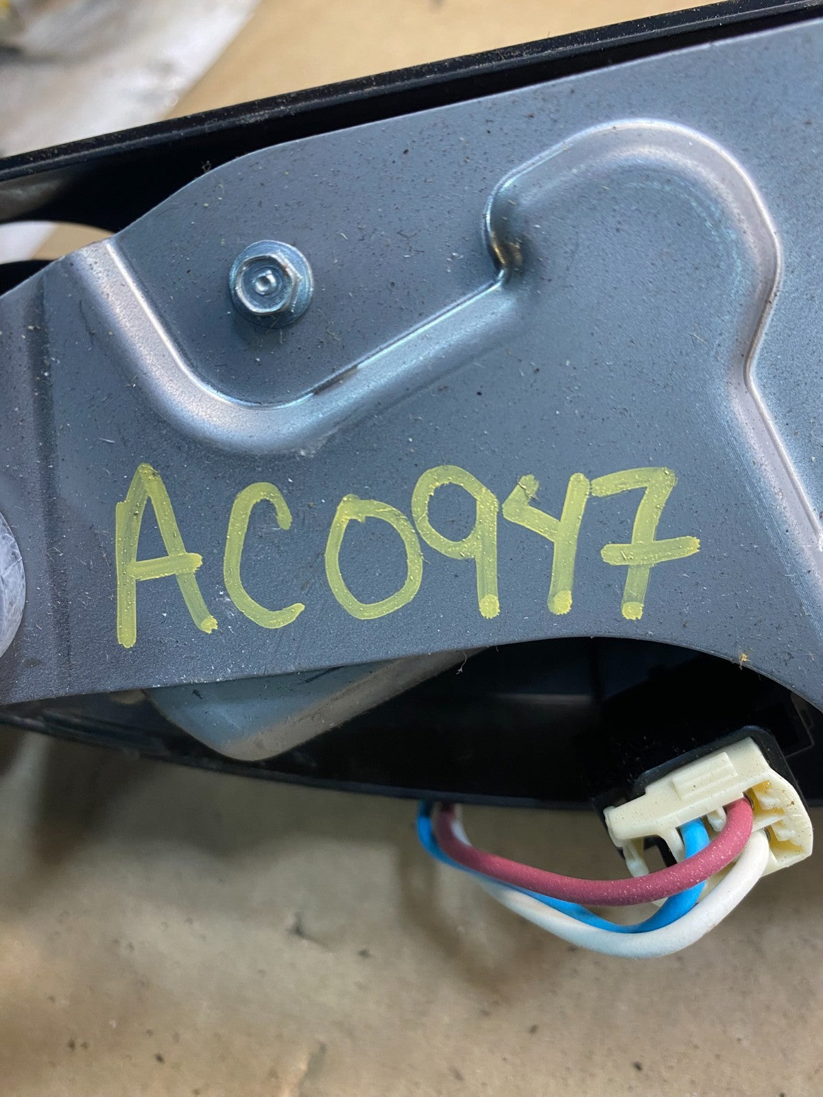 2011-2013 Jeep Grand Cherokee Tailgate Back Door Rear Wiper Motor Wiper AC0947 D4
