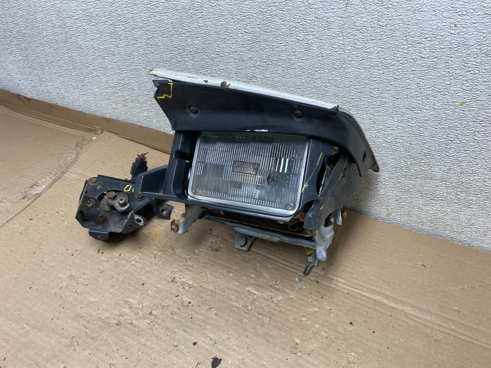 1990 1991 Mitsubishi Eclipse Left Driver LH Headlight U0852 DG1