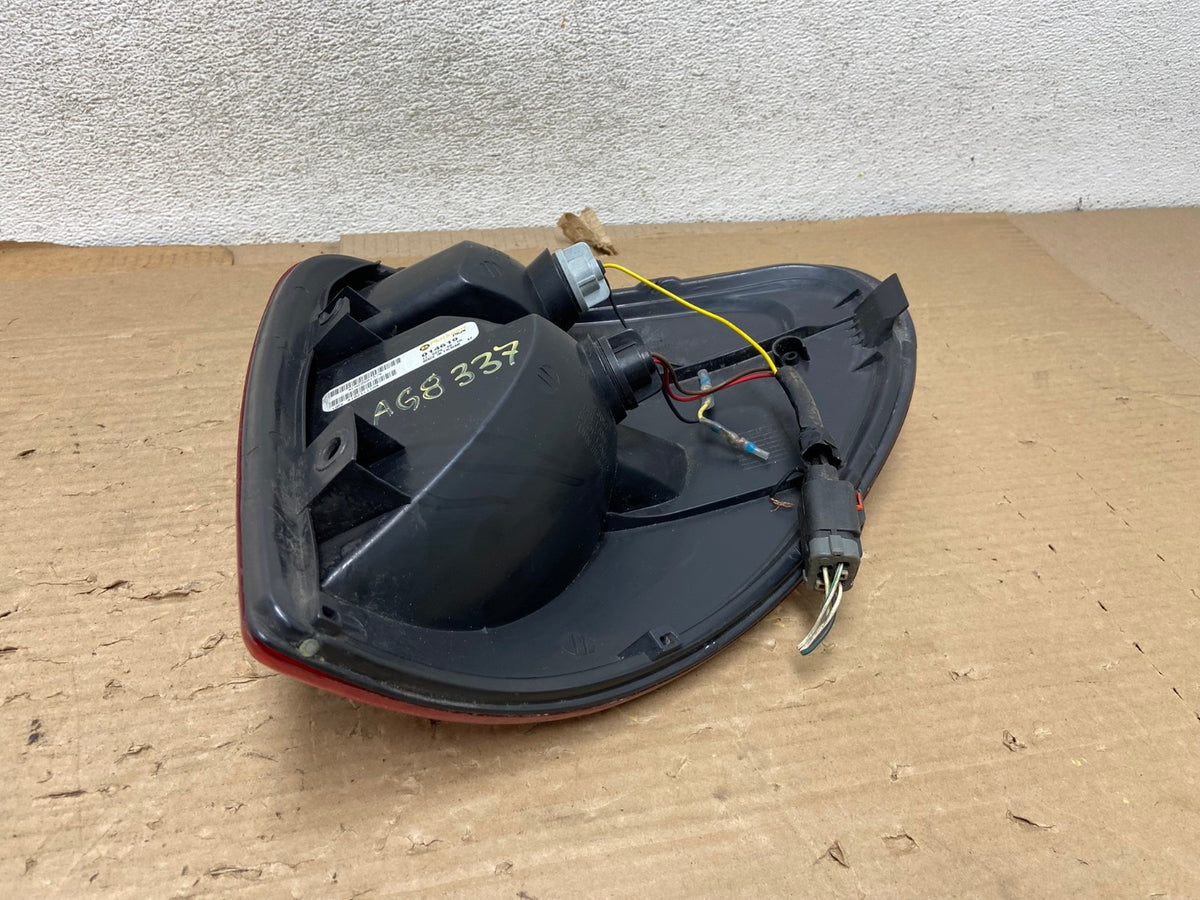 2004 to 2007 Dodge Grand Caravan Left Driver Lh Tail Light DEPO AG8337 LK5
