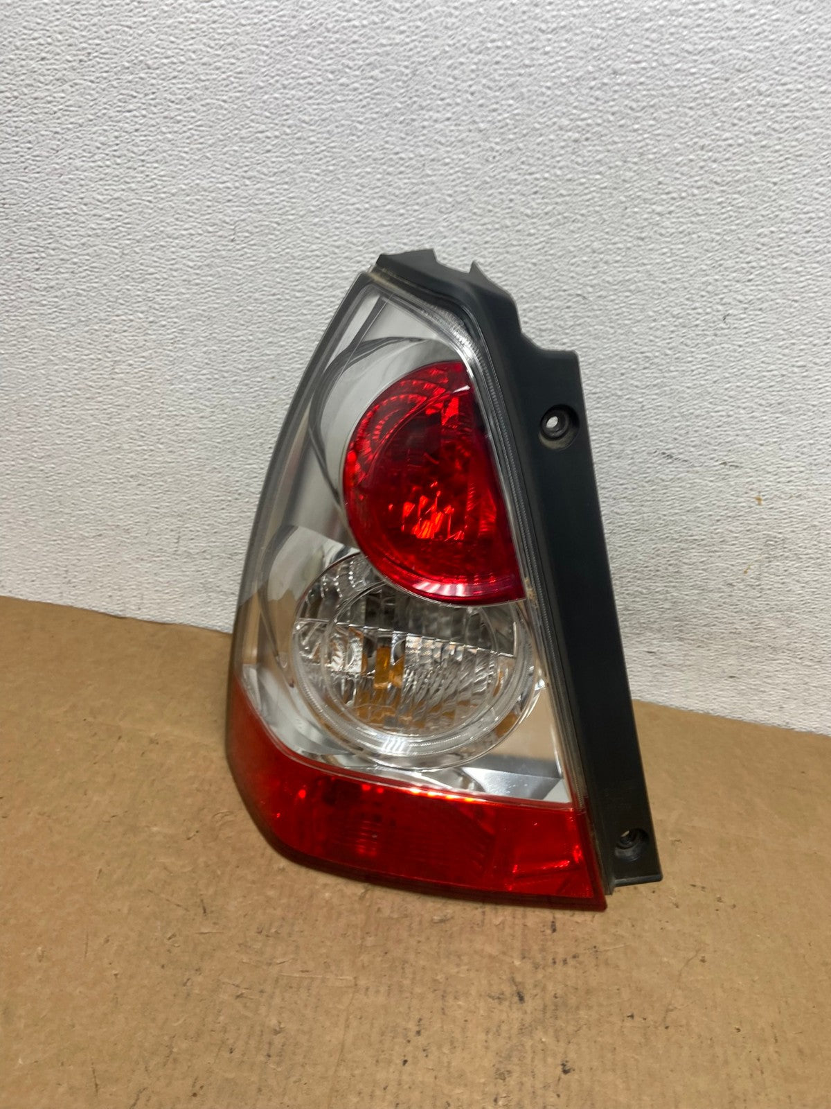 2006 2007 2008 Subaru Forester Left Driver LH Side Tail Light AD4697 LK0