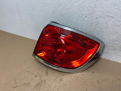 2008 to 2012 Buick Enclave Right Passenger RH Side Tail Light AE8784 LK1