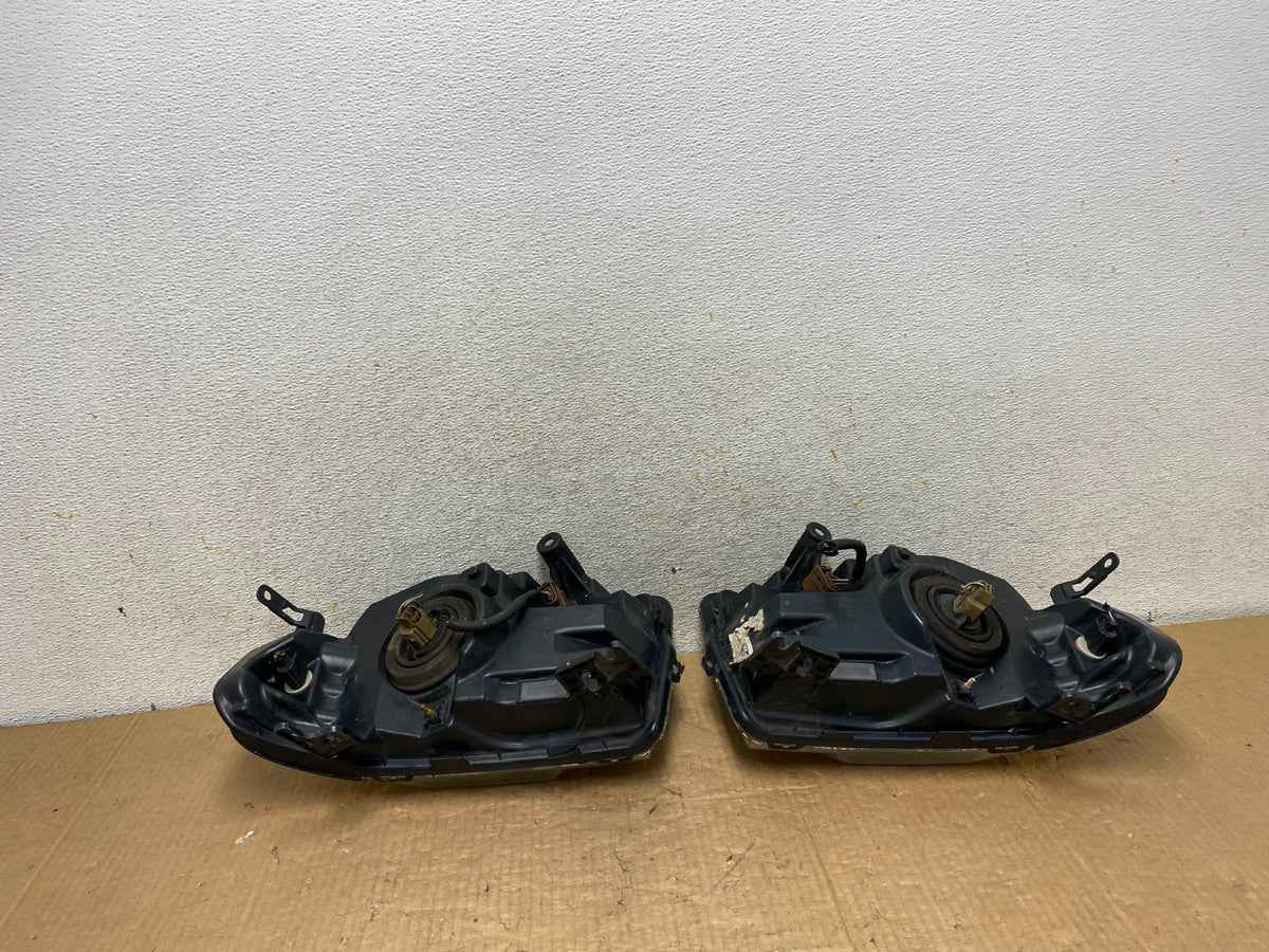 2008 to 2012 Ford Escape Headlights Left+Right Side Set Halogen AI8163 DW9
