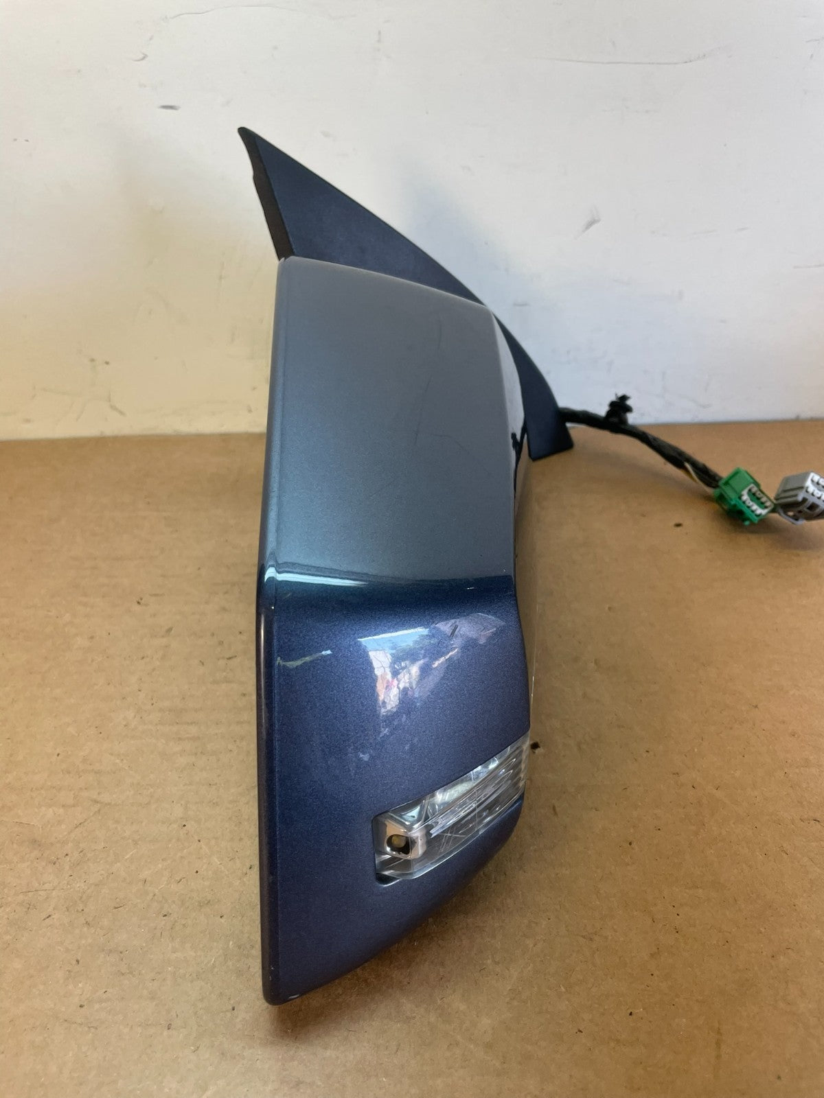2009 to 2017 GMC Acadia Right Passenger Heated Door View Mirror AF8647 DG9