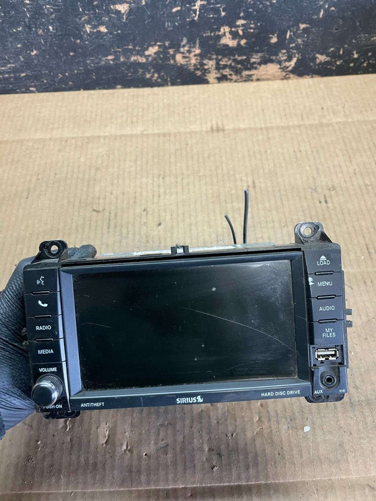 2011 to 2013 Jeep Grand Cherokee Media Satellite Radio Screen Display AA9254 DG0