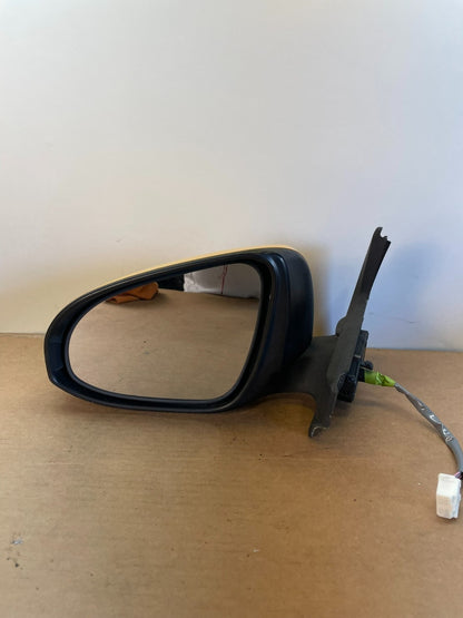 2012 to 2014 Toyota Prius C Left Driver View Door Turn Sgn Mirror af8852 DG8