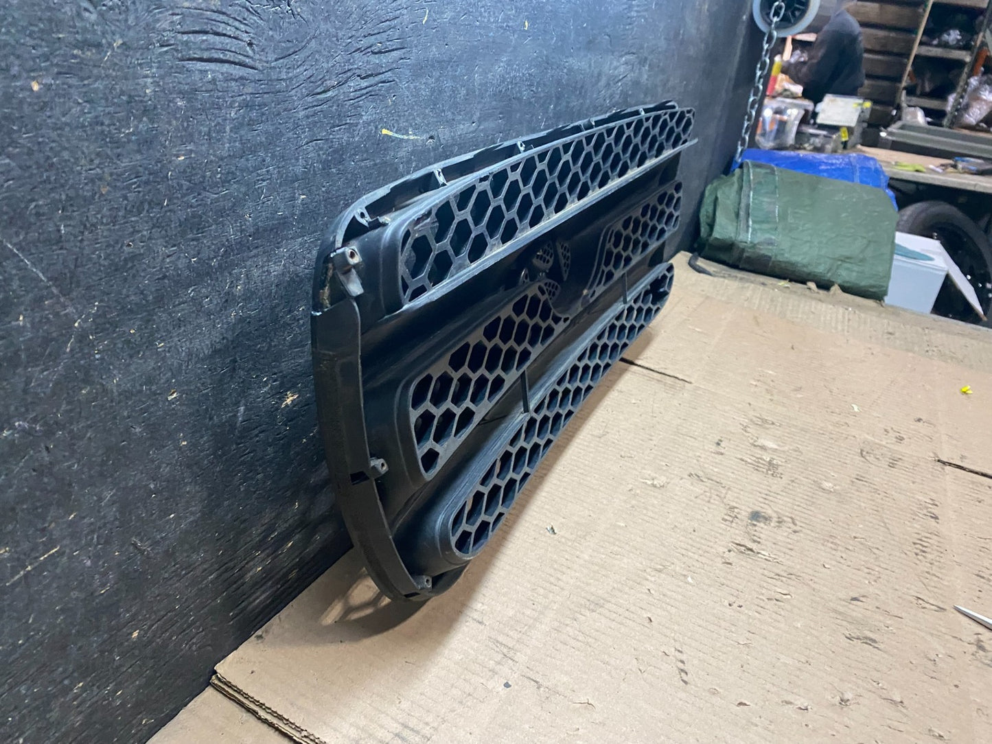 2007 to 2009 Hyundai Santa Fe Front Upper Grill Grille OEM W2485 DG7