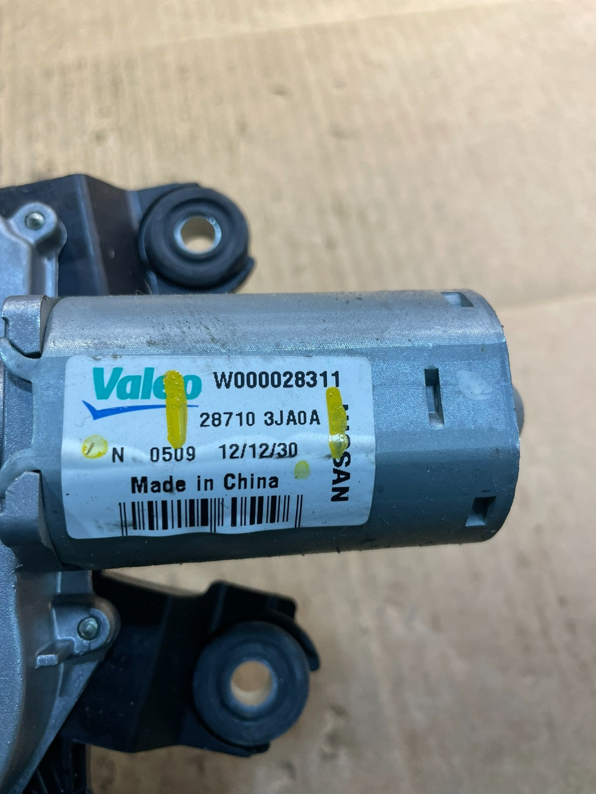 2004-2010 Infiniti QX60 Rear Liftgate Back Window Wiper Motor OEM Y7374 DG5