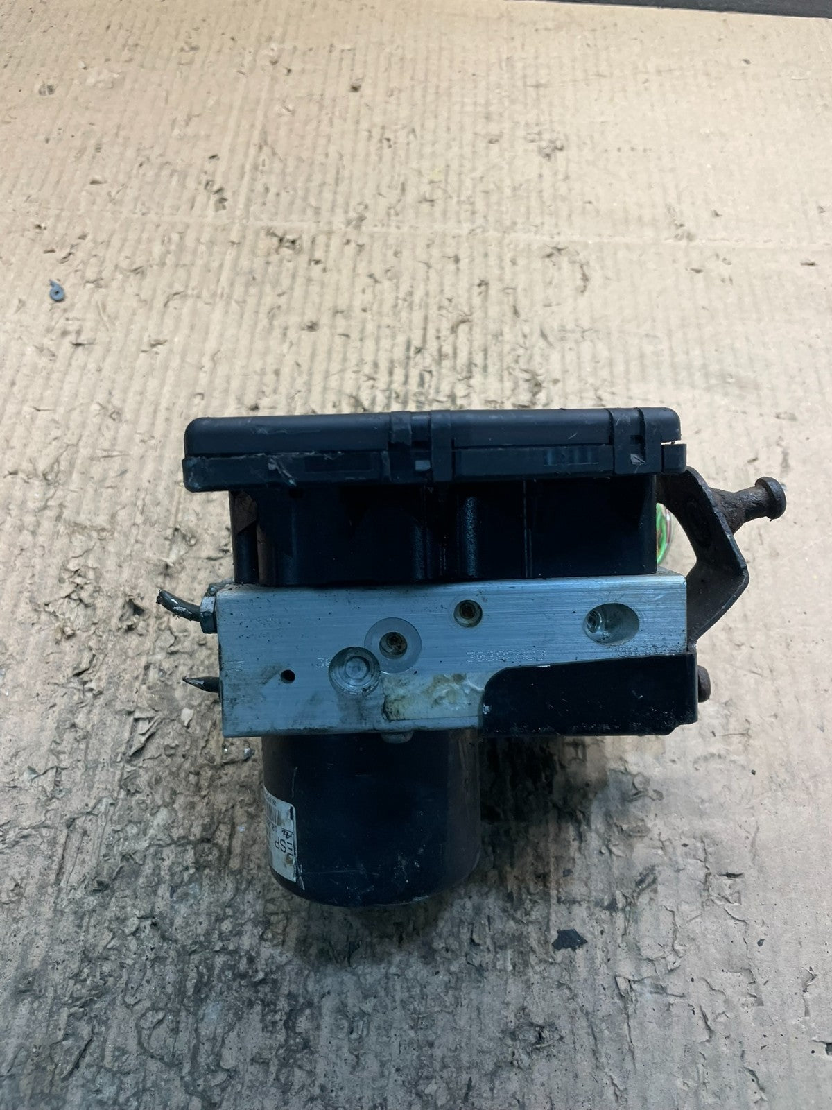 2005-2008 Chrysler Crossfire ABS Anti Lock Brake Pump Module Oem V5454 DG3