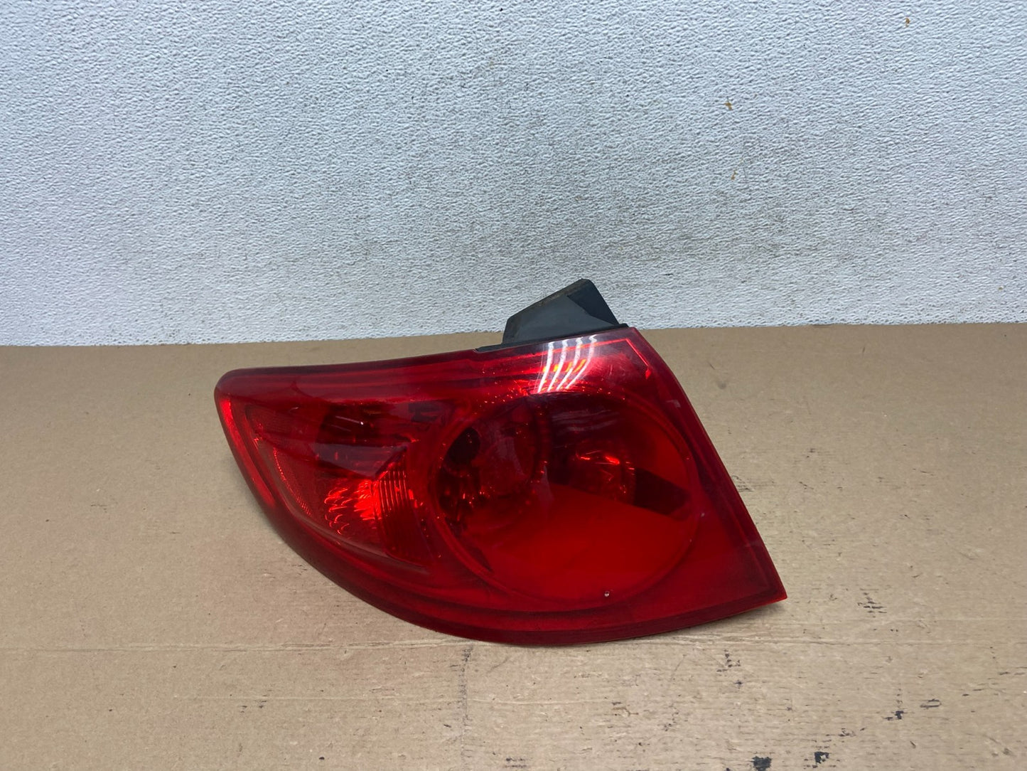 2007 - 2009 Hyundai Santa Fe Left Driver LH Side Tail Light AF4657 DW0