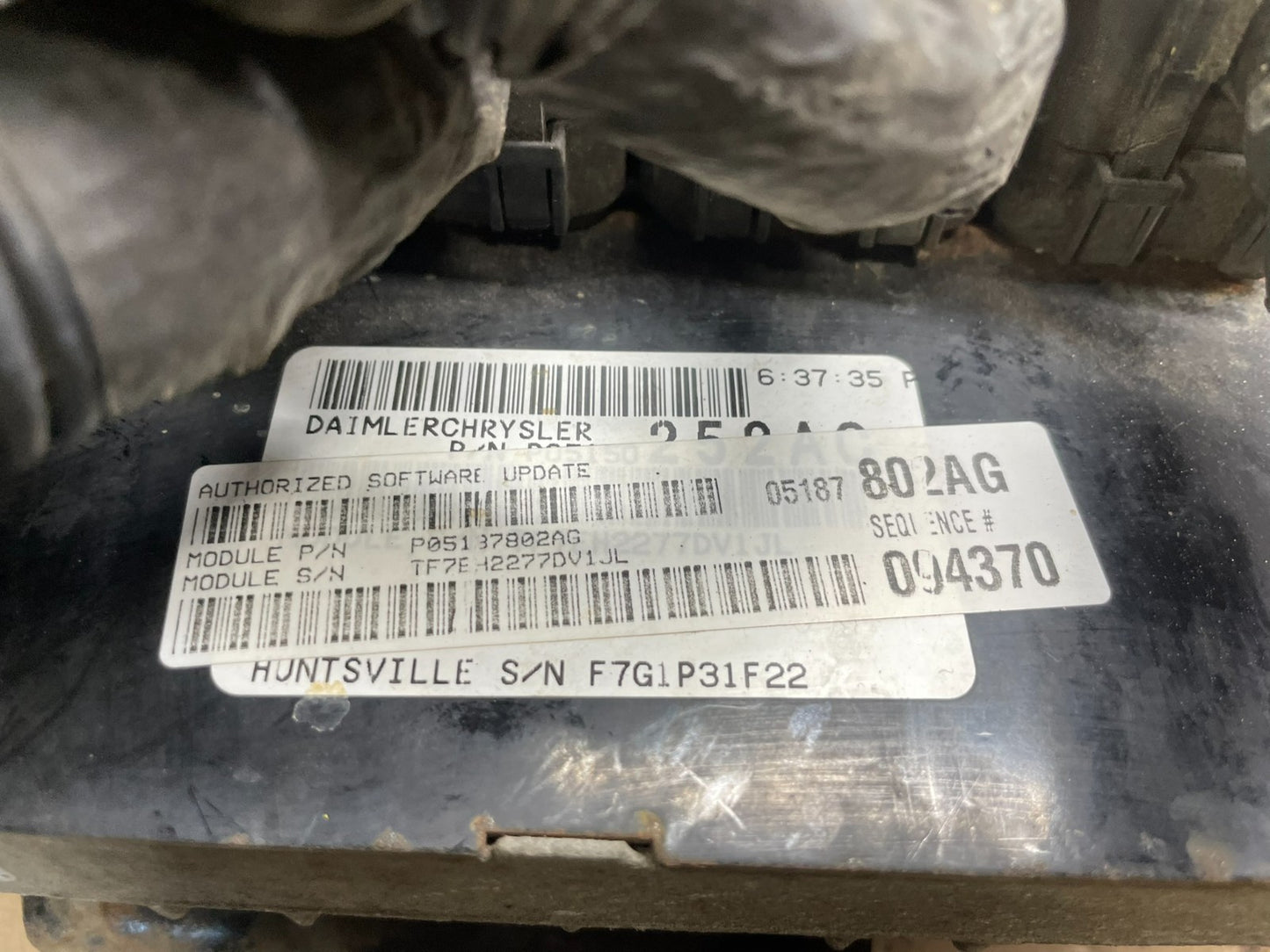 2008 Chrysler Caravan Town & Country 3.8L Engine Control ECU ECM Q0211 DG2