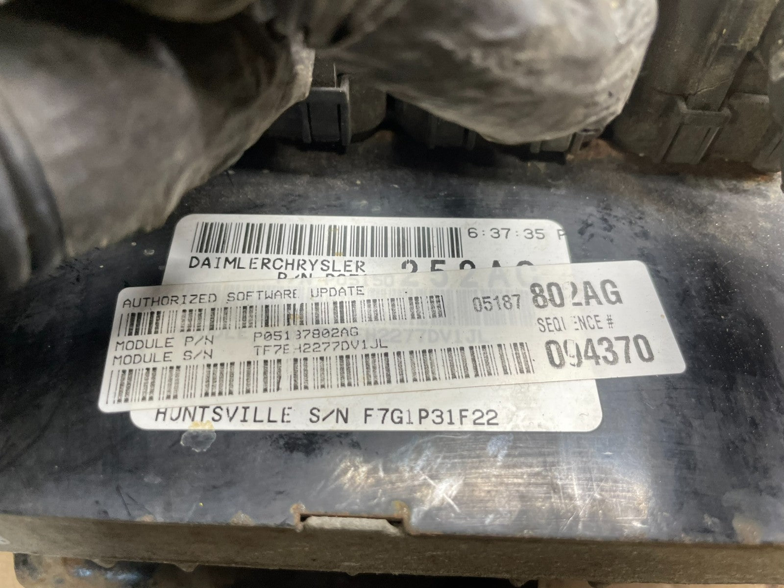 2008 Chrysler Caravan Town & Country 3.8L Engine Control ECU ECM Q0211 DG2