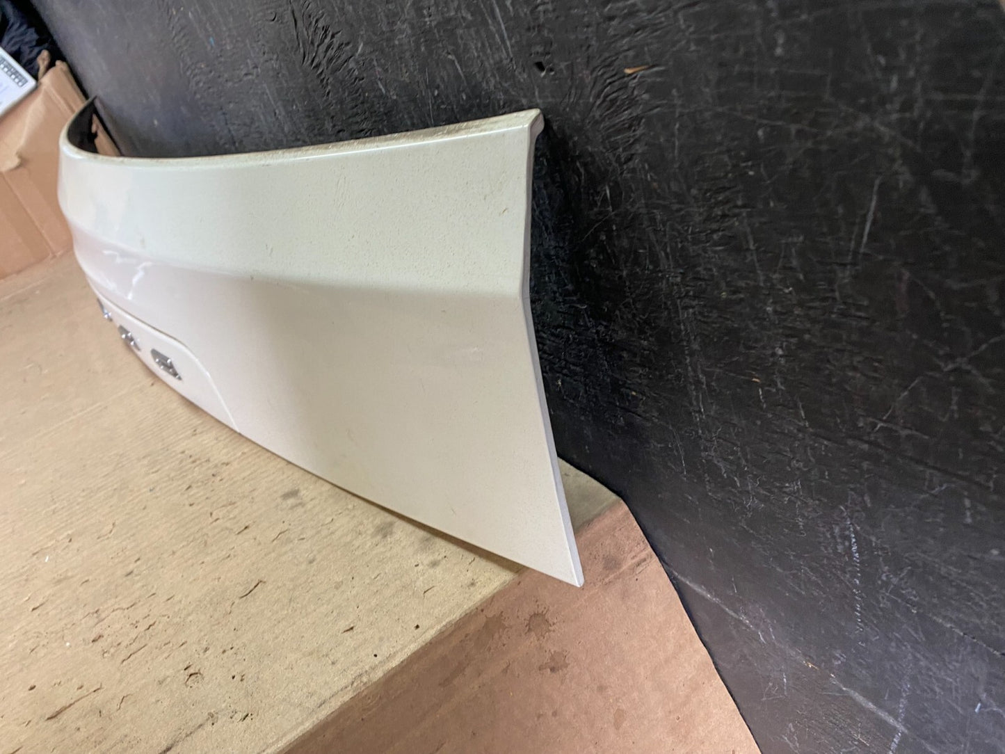 2011-2018 Dodge Grand Caravan Rear Tail Gate Panel W/O Camera OEM i79671