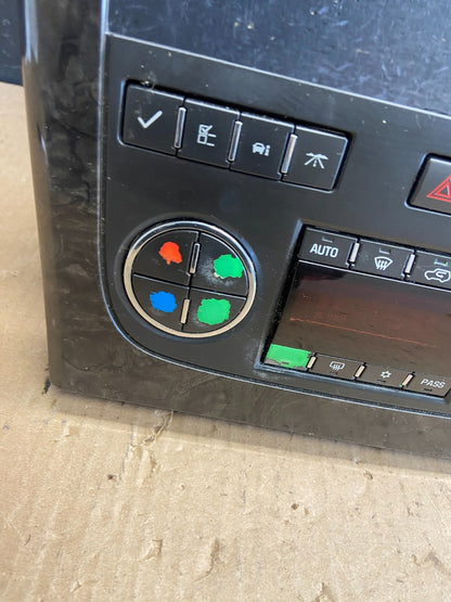 2007 - 2012 GMC Acadia A/C Heater Climate Control Radio Panel Bezel OE AE3945 DG2