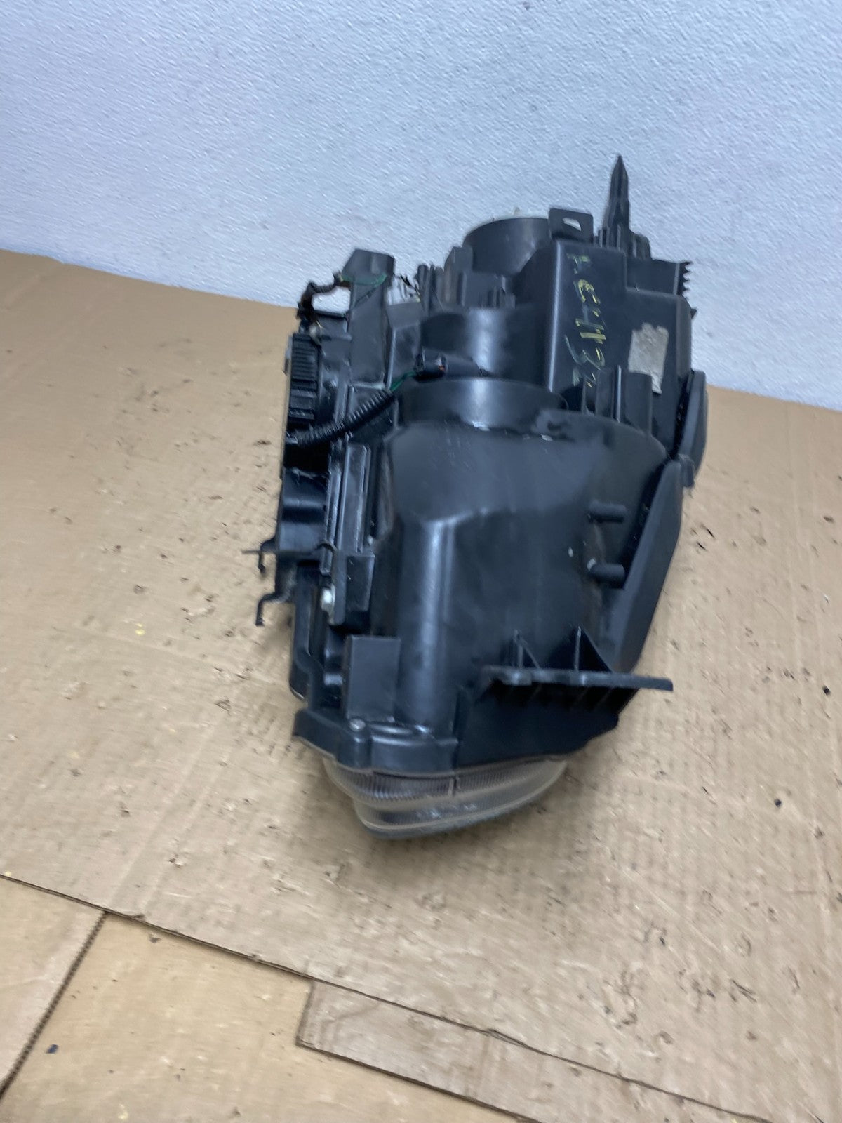 2009-2014 Nissan Maxima Headlight Left Driver Side Xenon HID OEM AC4132 DW6