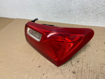 2016 - 2020 Chevrolet Malibu Right Passenger RH Side Tail Light AE6447 DG1