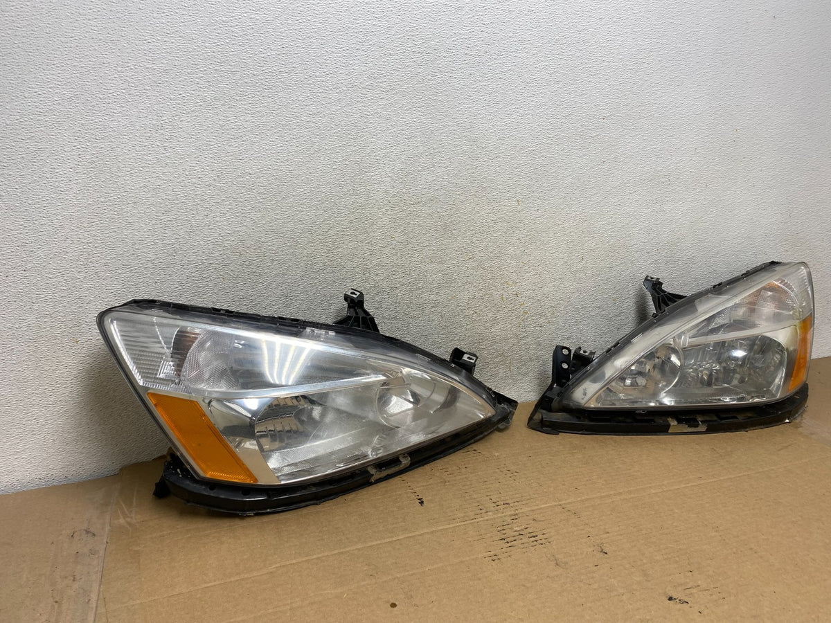 2003 - 2007 Honda Accord Left+Right Set Halogen Headlights AH3129 DW1