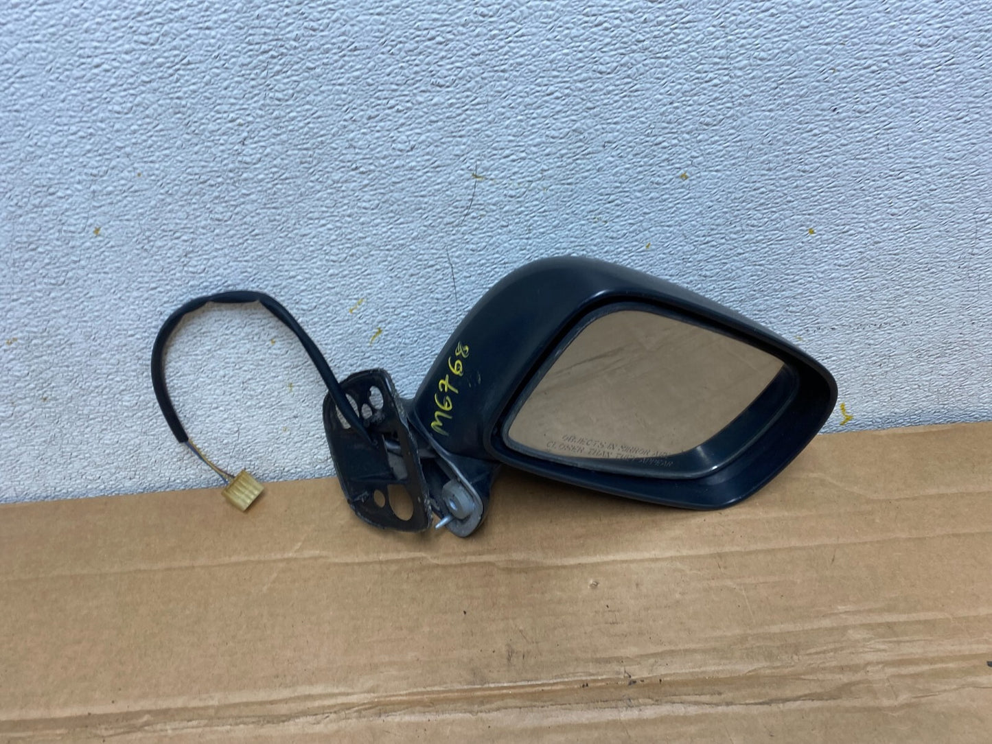 2002 to 2004 Suzuki Aerio Right Passenger RH Side View Door Mirror M6768 OEM DG6