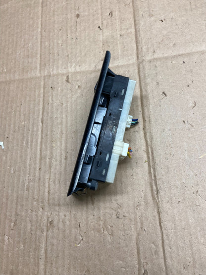 2005 to 2007 Nissan Pathfinder Drivers Side Left Master Window Switch AA4810 DG3