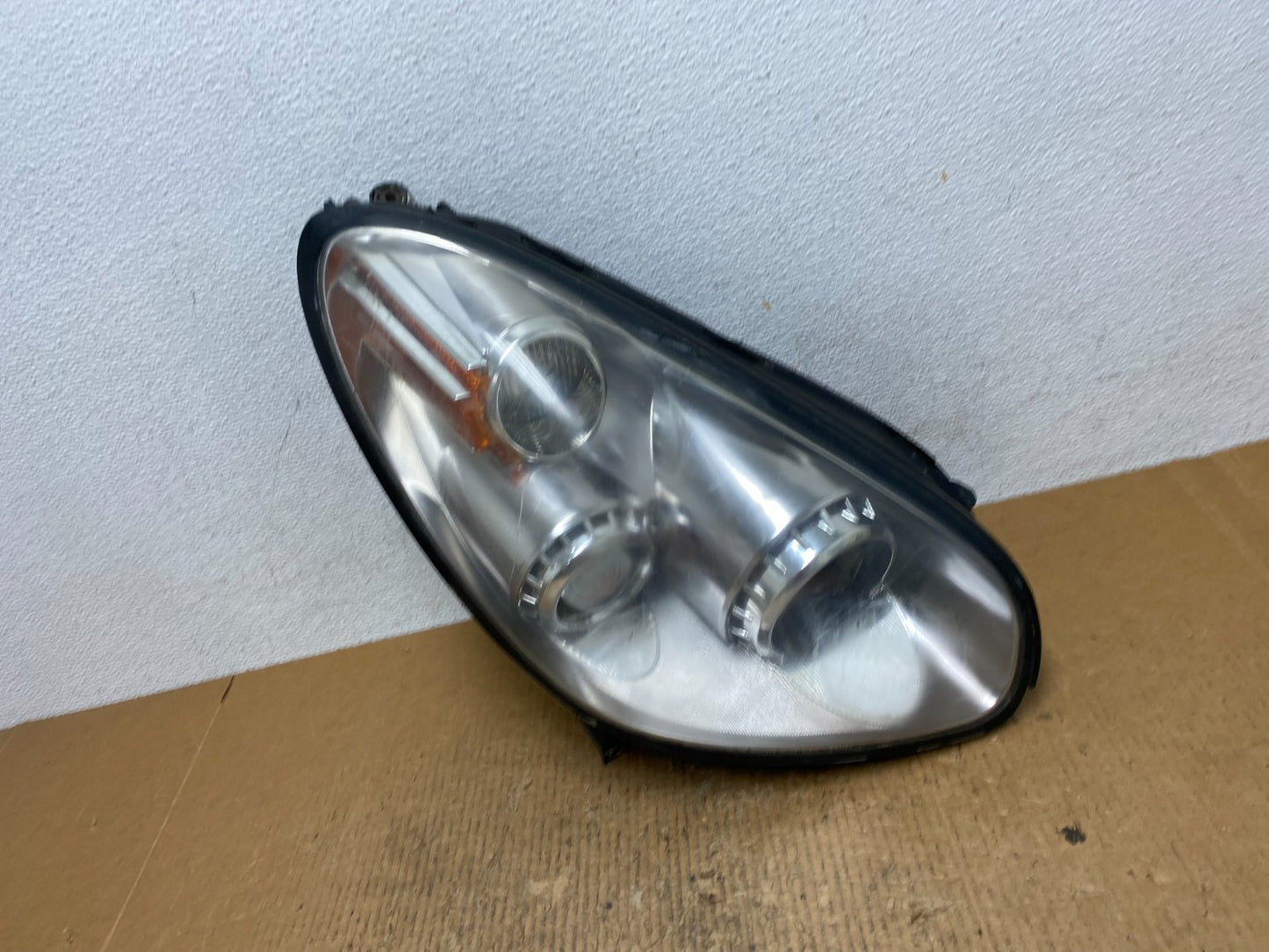 2006 - 2007 Subaru Tribeca B9 Right Passenger RH Halogen Headlight AE2722 DW0