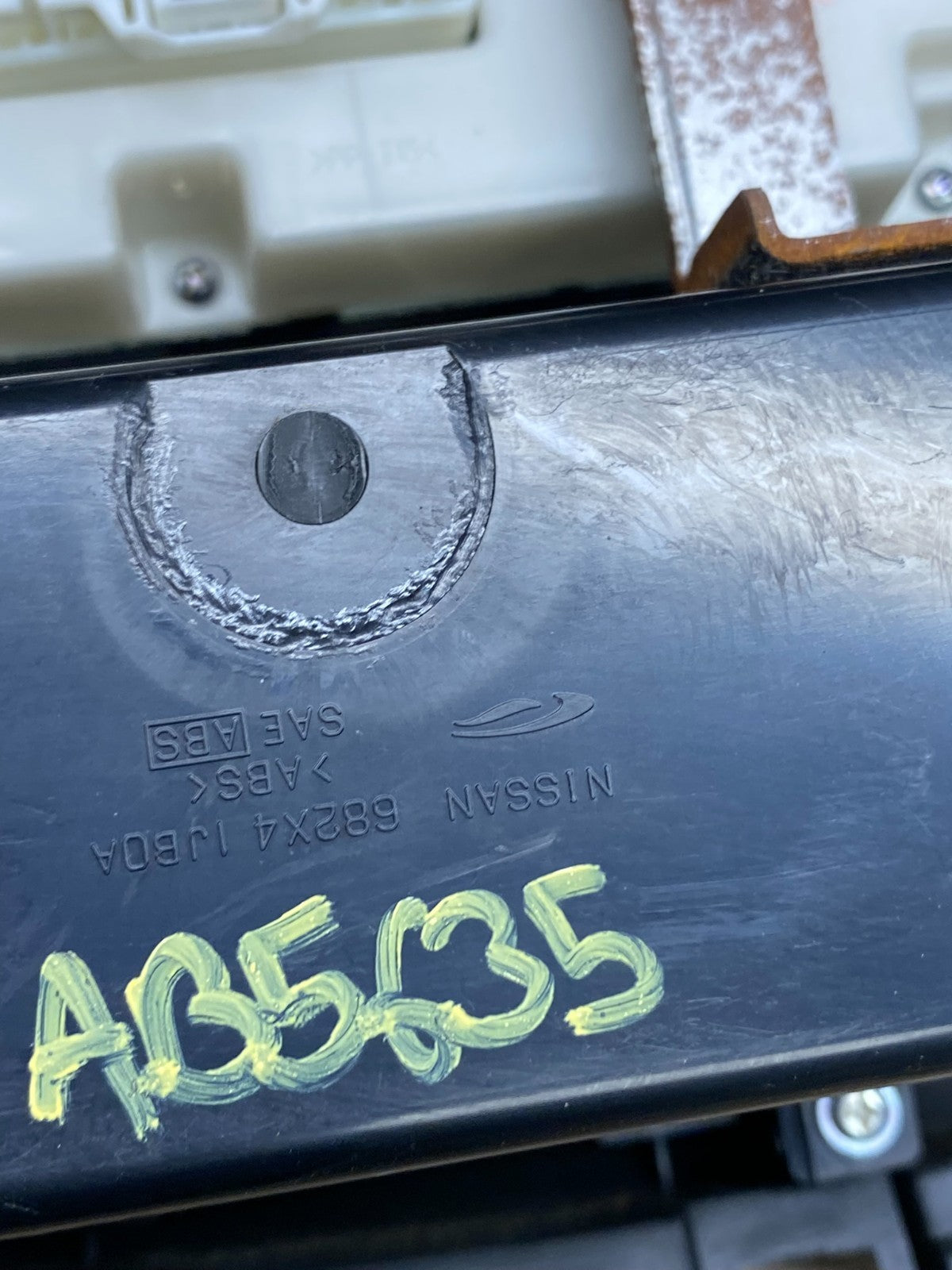 2011 to 2017 Nissan Quest Shifter Climate Control Panel Bezel Oem AB5635 DG7