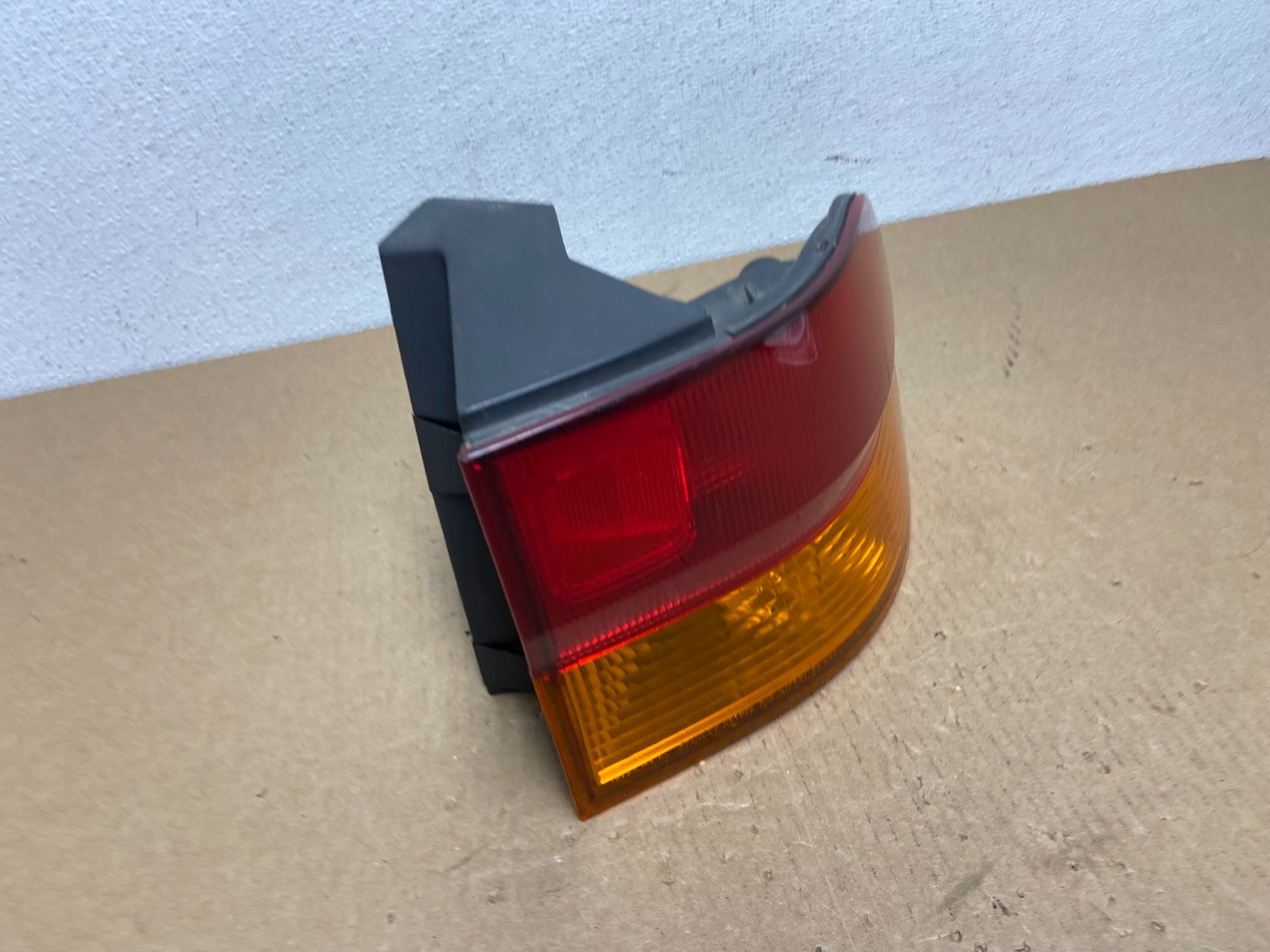 2002 2003 2004 Honda Odyssey Right Passenger Side Tail Light Oem AC1154 DW2