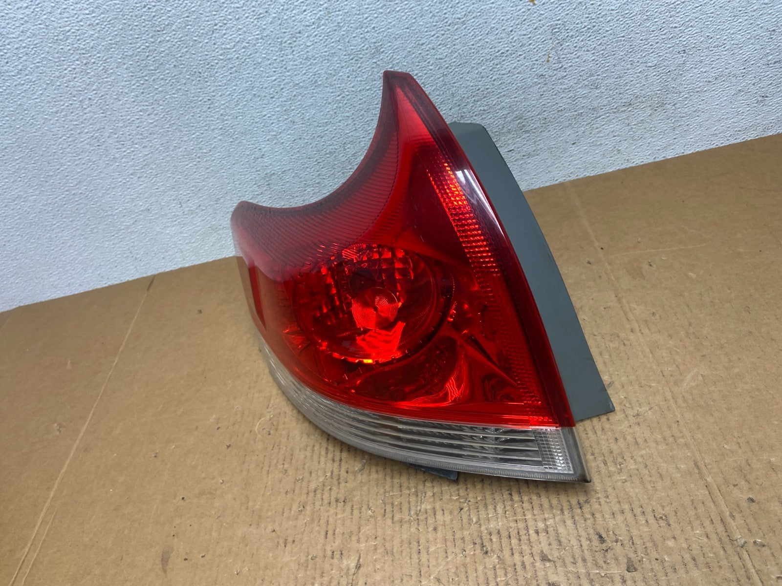 2009 to 2012 Toyota Venza Left Driver LH Side Tail Light ae0477 DG1