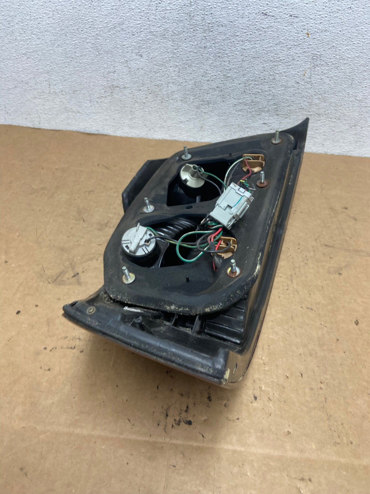 2002 2003 Acura TL Right Passenger Rh Side Tail Light AD4802 LK5