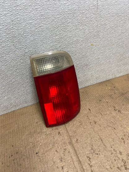 1995 to 2005 Chevrolet GMC Blazer S10 Left Driver Side Tail Light OEM AA7195 DW2